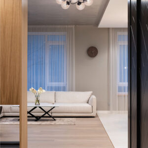 Okazała lampa sufitowa z bursztynowymi kloszami K-5127 z serii FLORO